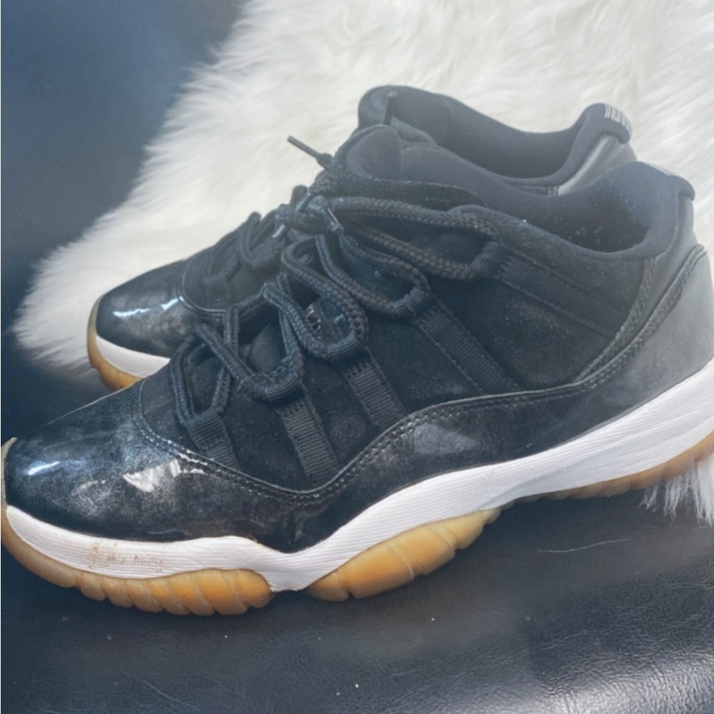Retro 11 Barons